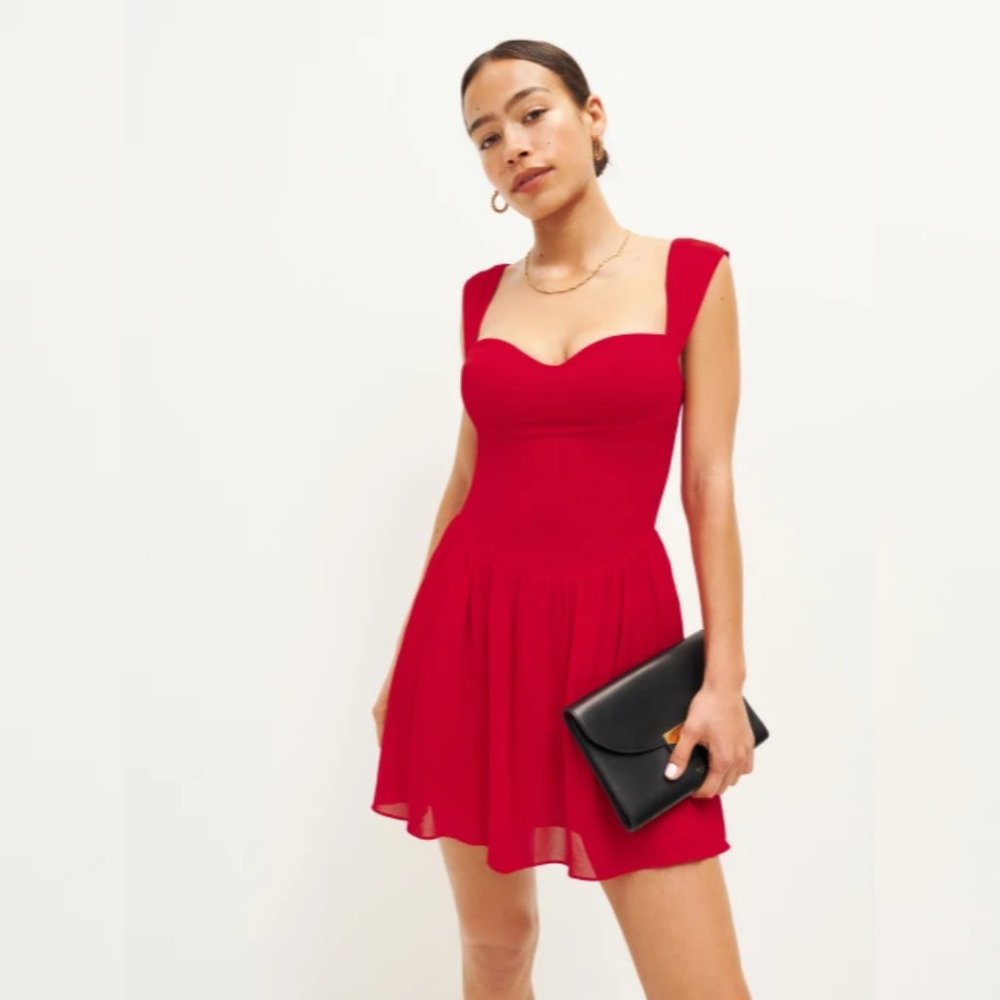 NWOT Reformation Taiga Dress in Poinsettia Red Mini Sweetheart